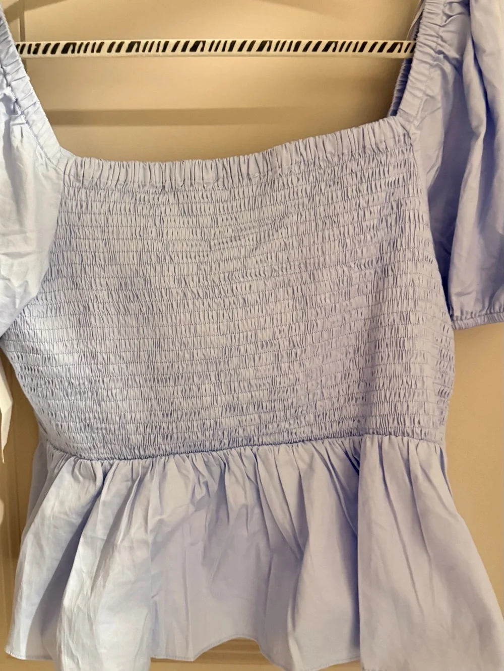 ASTR THE LABEL Light Blue Puff Sleeve Tie-Front Peplum Top